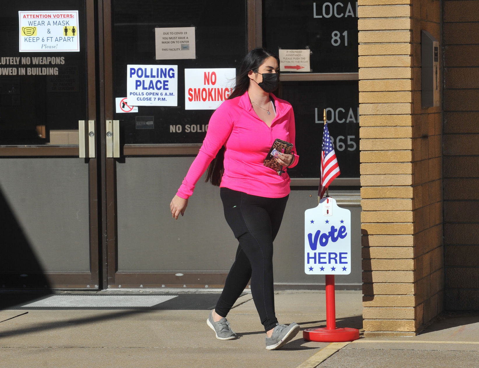 110420-qc-nws-utpolls-057